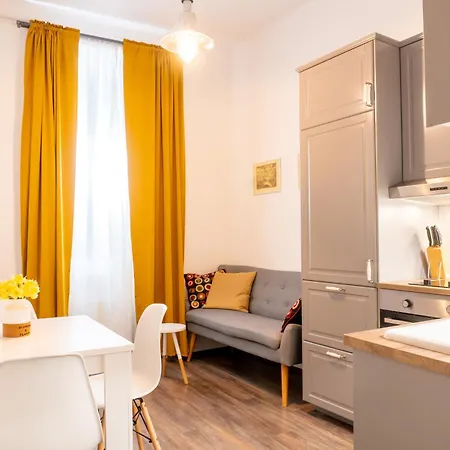 Apartment Adeona *