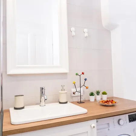 Apartment Adeona
